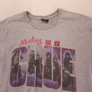 Motley Crue Band Graphic Short Sleeve Crew Neck T Shirt Mens Size Medium M Gray